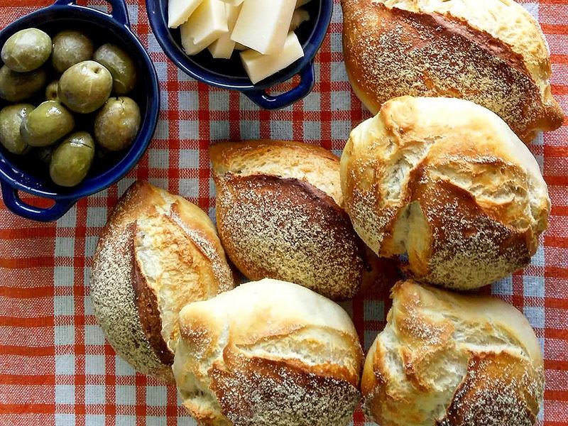 Mısır unlu sütlü ekmek