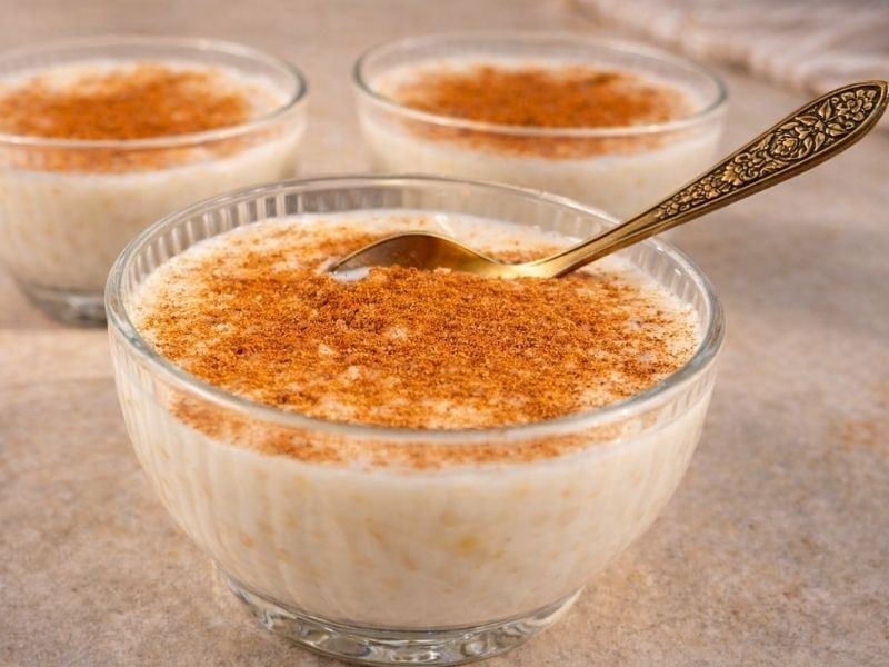 Tam Kıvamında Nişastasız Sütlaç Tarifi