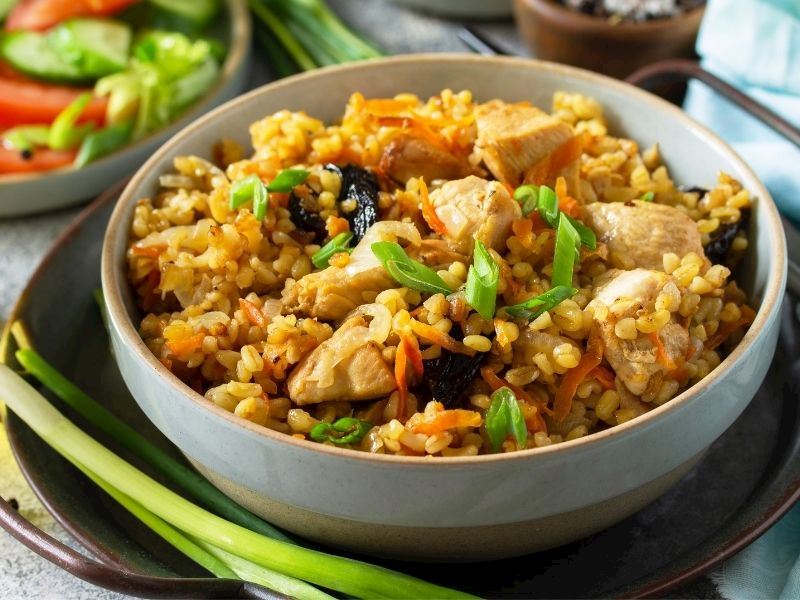Tavuklu Bulgur Pilavı Tarifi