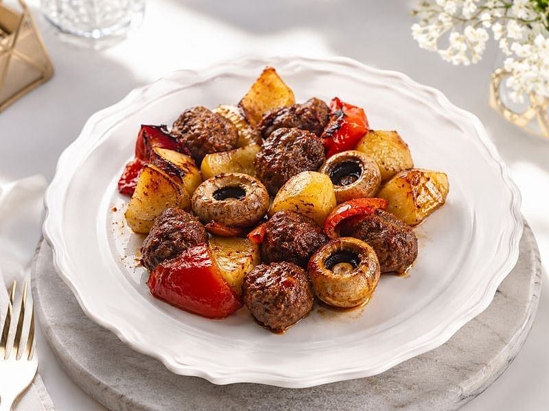 TEK TEPSİDE HAZIRLANAN MANTAR KEBABI TARİFİ