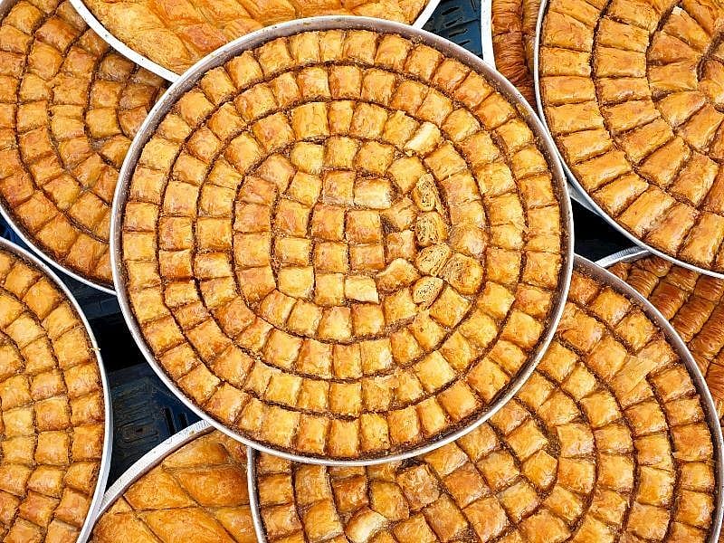 1 Tepsi Baklavaya Ne Kadar Ceviz Gider?