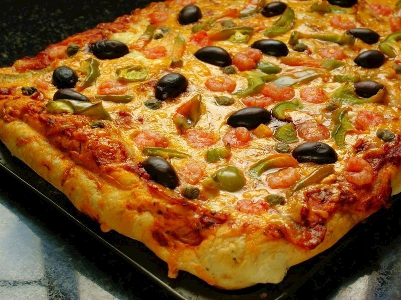 1 Tepsi Pizza İçin Kaç Ekmek Hamuru Gerekir?