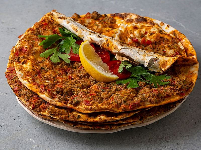 10 Adet Lahmacuna Kaç Kilo Kıyma Gider?