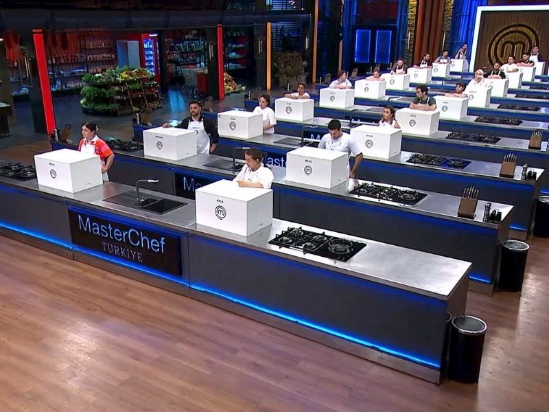 18 Ağustos Masterchef Özeti: Yeni Takımlar Belli Oldu!