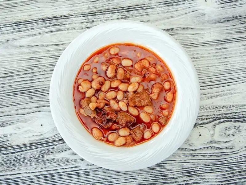 2 Kişilik Kuru Fasulyeye Kaç Bardak Su Konulur?