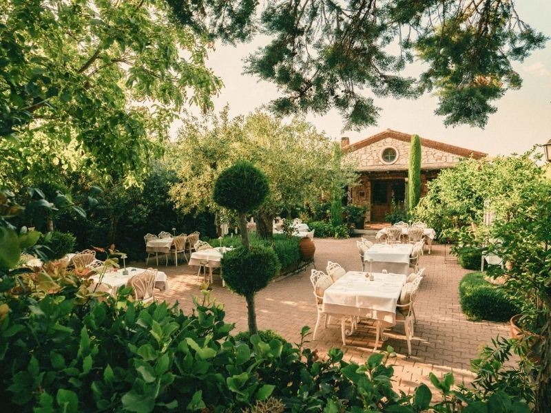 2 Michelin Yıldızı Alan Restoran Vino Locale Nerede ve Neden 2 Yıldız Aldı?