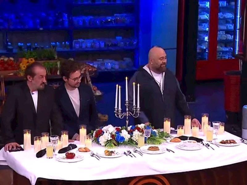 27 Kasım Masterchef Türkiye 3. Dokunulmazlığı Hangi Takım Kazandı?