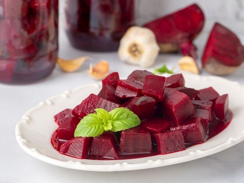 3 Kilo Kırmızı Pancar Turşusuna Ne Kadar Tuz Konur?