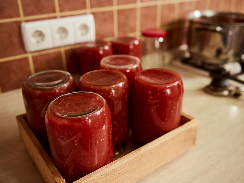 4 Kilo Domatesten Kaç Kavanoz Menemen Çıkar?