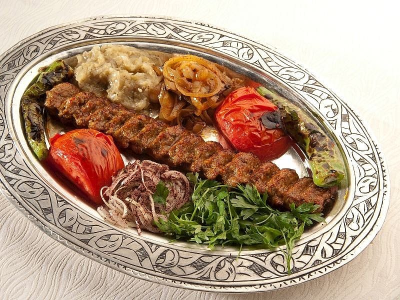 Adana Kebaba Soğan Konur Mu?
