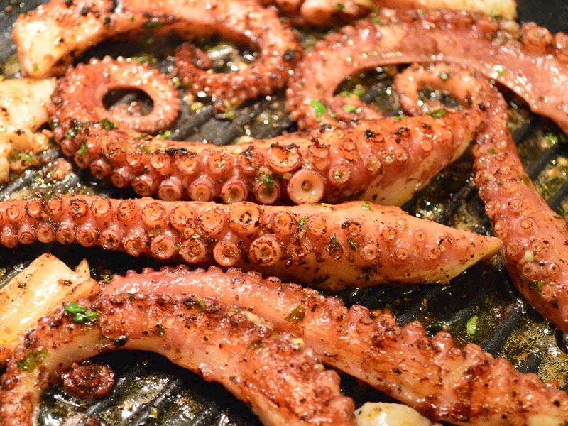 Ahtapot Nasıl Yumuşak Pişirilir?