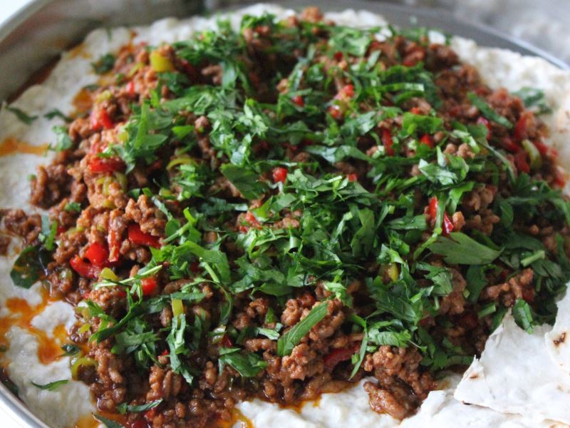 Alinazik Kıymalı Mı Olur Etli Mi?