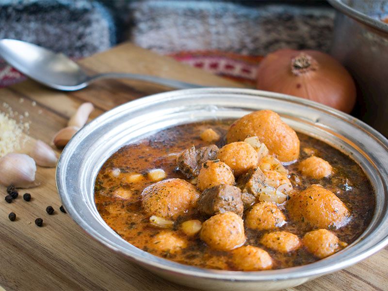 Analı Kızlı Çorbası İçinde Ne Var?