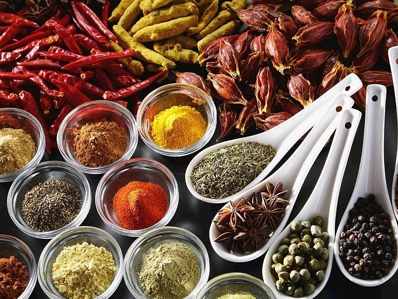 Baharatların Aromasını İkiye Katlayan Tüyolar