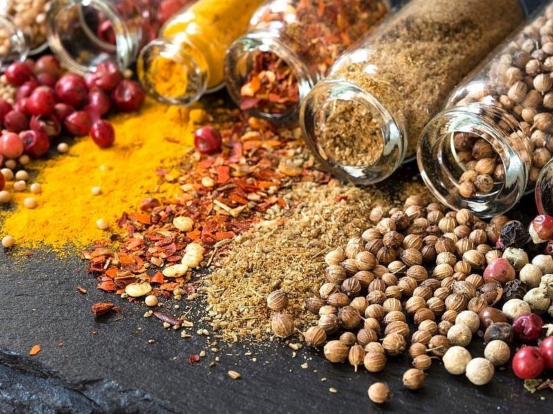 Baharatların Bayatladığını Gösteren 4 İşaret