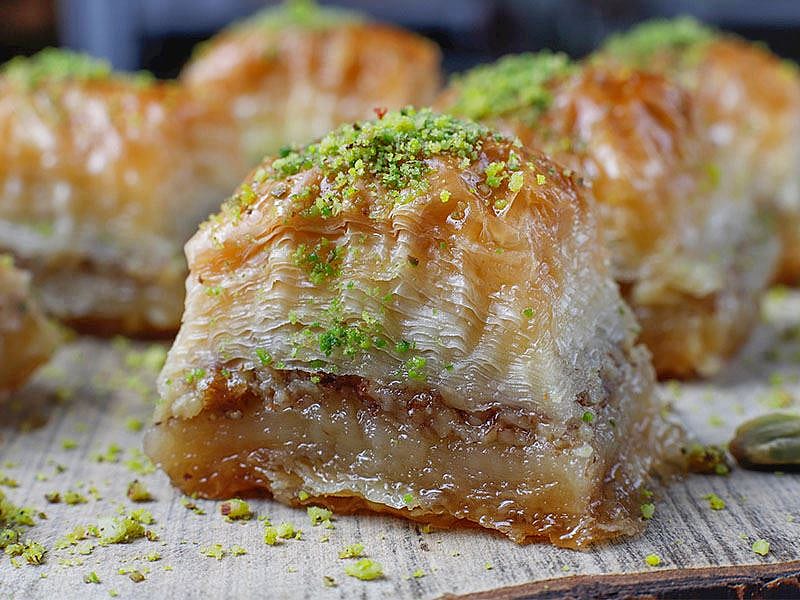 Baklava Şerbeti Kaynadıktan Sonra Kaç Dakika Kaynatılır?