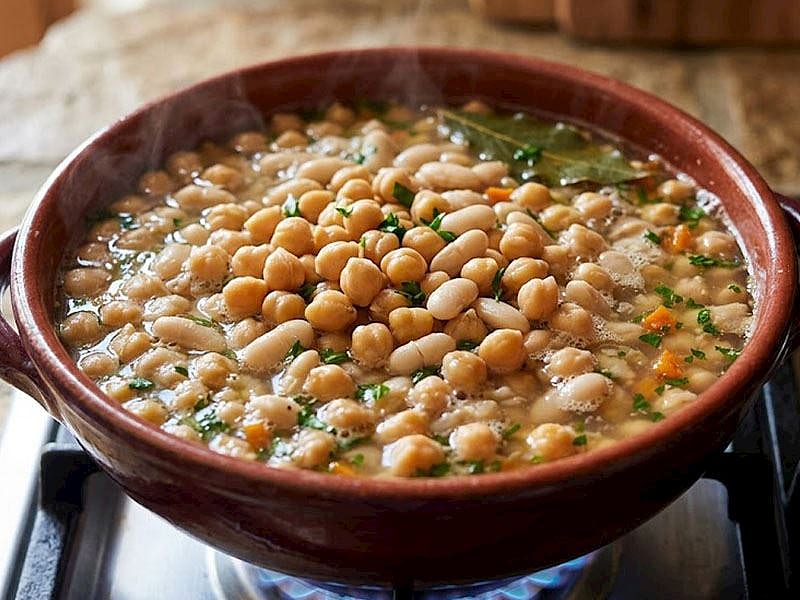 Bakliyatlar Kabuk Atmasın Diye Nasıl Pişirilir?