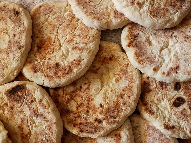 Bazlama Hamuru Kaç Saatte Mayalanır?