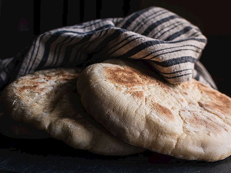 Bazlama Hamurundan Poğaça Olur Mu?