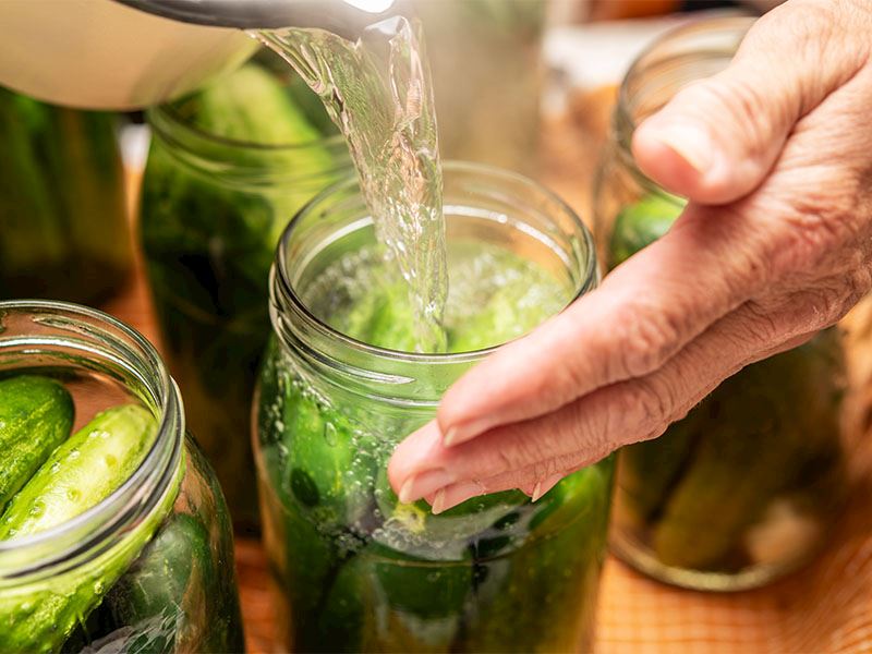 Bozulmayan Turşu Suyu Nasıl Yapılır?