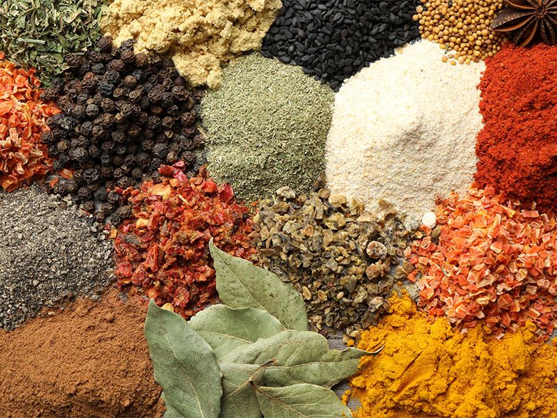 Bu Baharatlar Yemeklerinizi Anında Şahlandırıyor