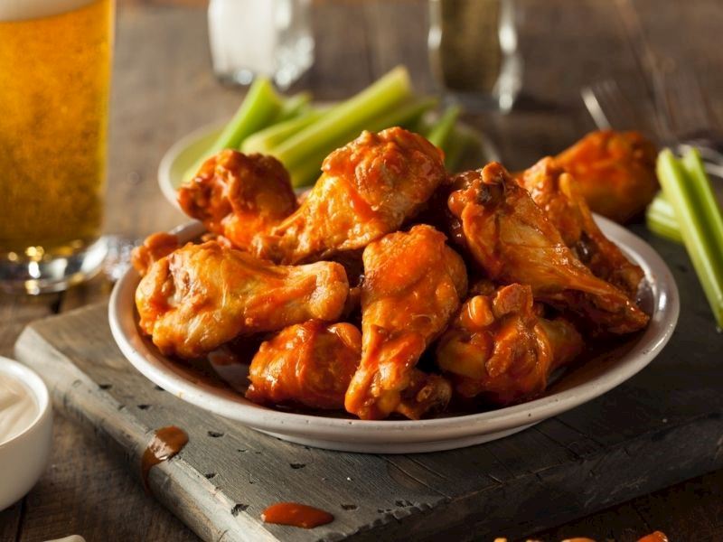 Buffalo Wings Nerenin Yemeğidir?