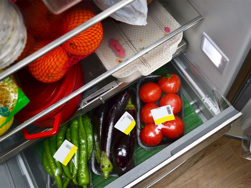 Buzdolabında Koku Karışmasını Önlemenin 6 Yolu