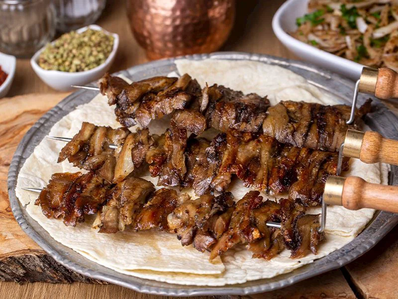 Cağ Kebabının Yumuşak Olması İçin Ne Yapmalı?