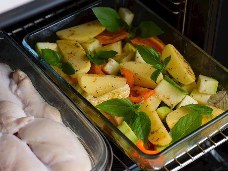 Cam Tepsileri Güvenle Kullanmak İçin Gereken 5 Detay