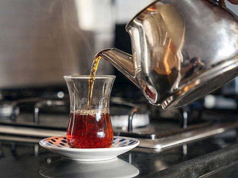 Çay Suyunun Tazeliğini Koruması İçin Yapılacak 5 Pratik Yöntem