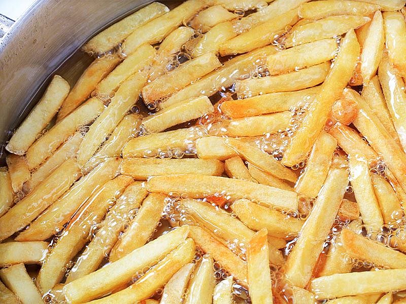 Çelik Tencerede Patates Kızartılır Mı?