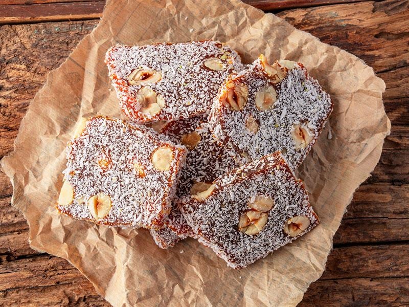 Cezeryenin İçinde Pekmez Var Mı?