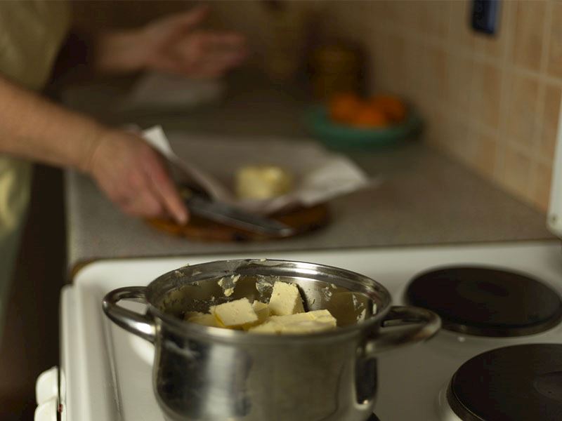 Çiğ Sütten Tereyağı Olur Mu?
