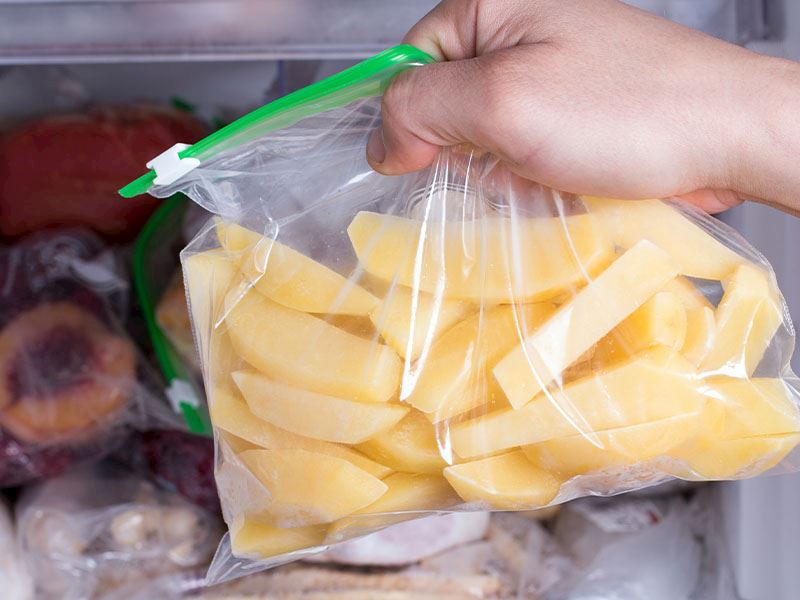 Dilimlenmiş Patates Buzluğa Atılır Mı?