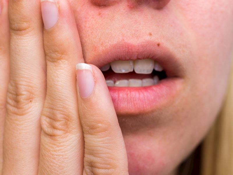 Dişlere Zarar Veren Yiyecek ve İçecekler Nelerdir?