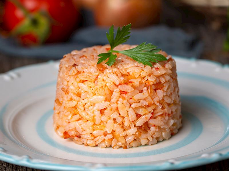 Domatesli Pilava Ne Konur?