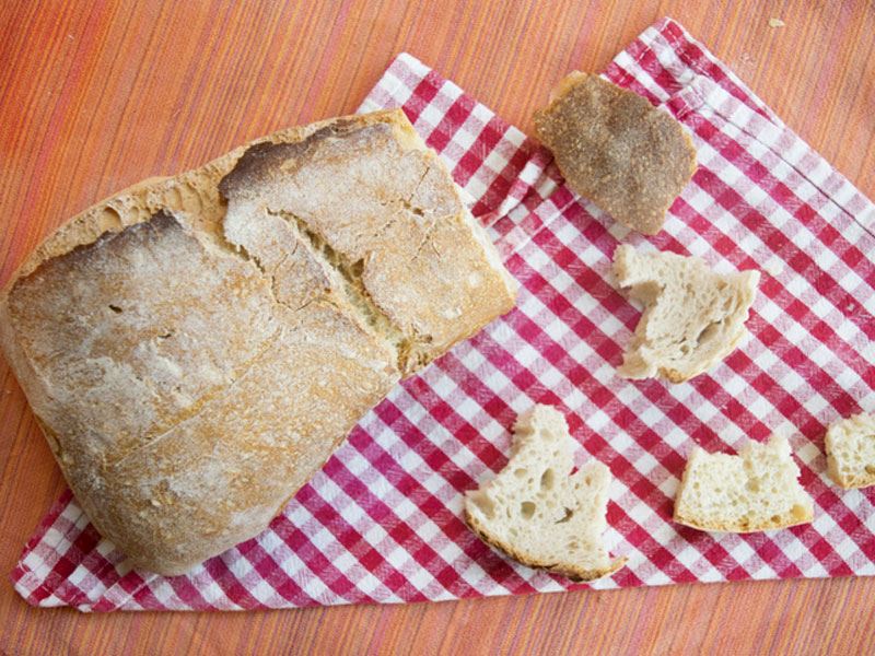 Ekmek Neden Bayatladıkça Sertleşir?