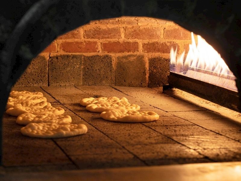 Ev Fırını Nasıl Taş Fırına Dönüştürülür?