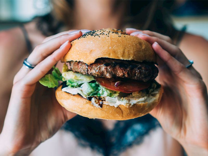 Ev Konforunda 20 Dakikada Hazır 9 Lezzetli Burger Tarifi