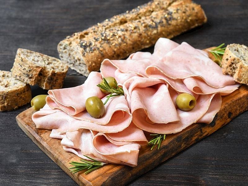 Evde Tavuk Mortadella Nasıl Yapılır?