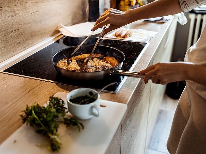 Evin Buram Buram Balık Kokmasını Önleyen Pişirme Taktikleri