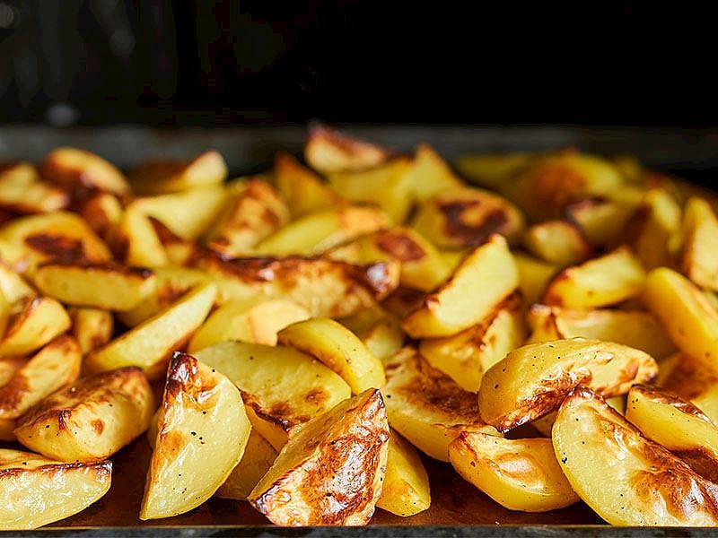 Fırında Patatesin Çıtır Olması İçin Ne Yapmalı?