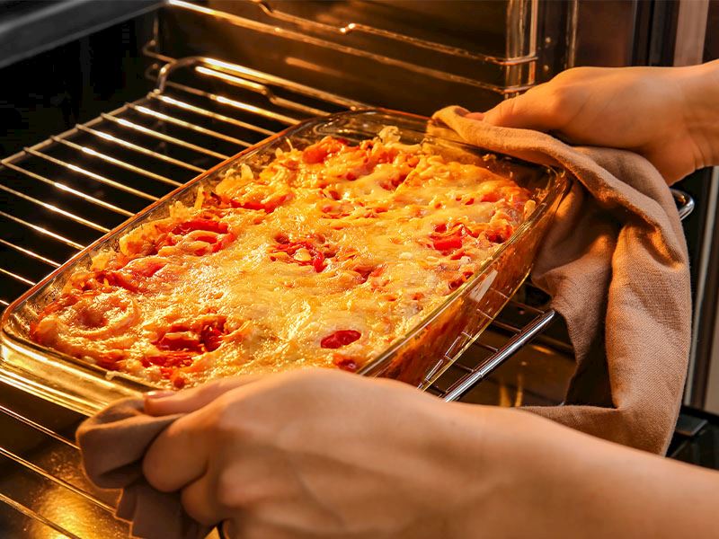 Fırında Pişen Yemekleri Yumuşacık Yapmanın 6 Sırrı