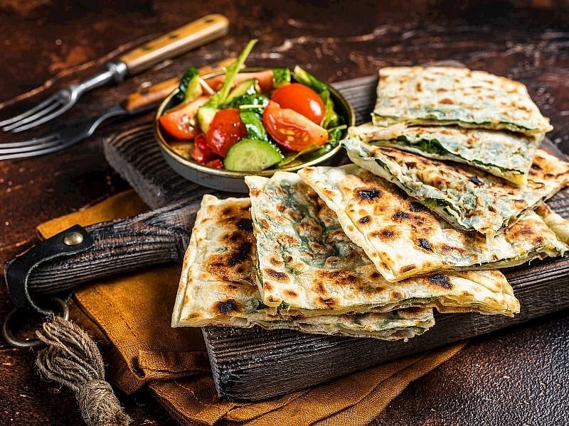 Gözleme Hamuruna Süt Konur Mu?