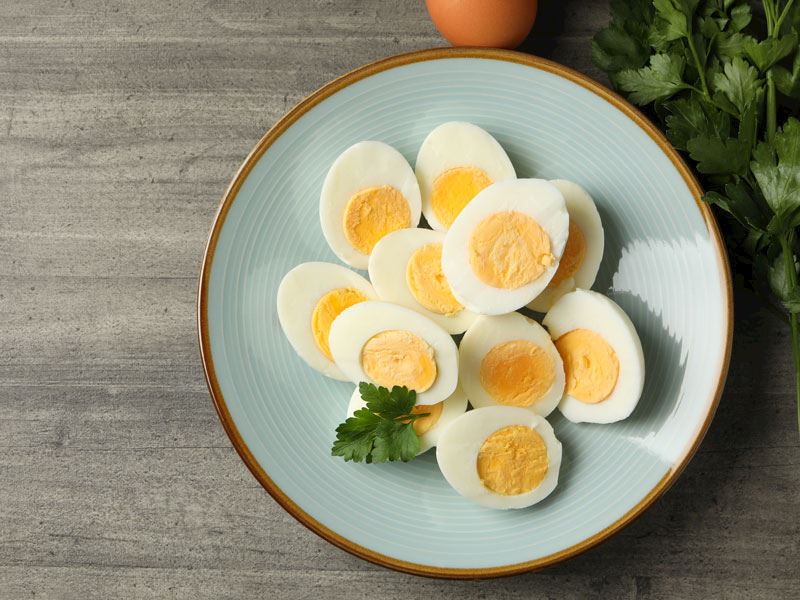 Haşlanmış Yumurta Besin Değerleri: Kalori, Protein ve Daha Fazlası