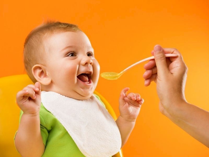 Hazır Kavanoz Mamalarına Son: Bebekler İçin Doyurucu 5 Mama Tarifi