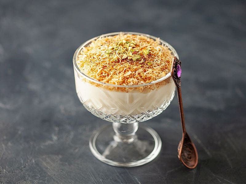 Hazır Kavrulmuş Kadayıflı Muhallebi Nasıl Yapılır?