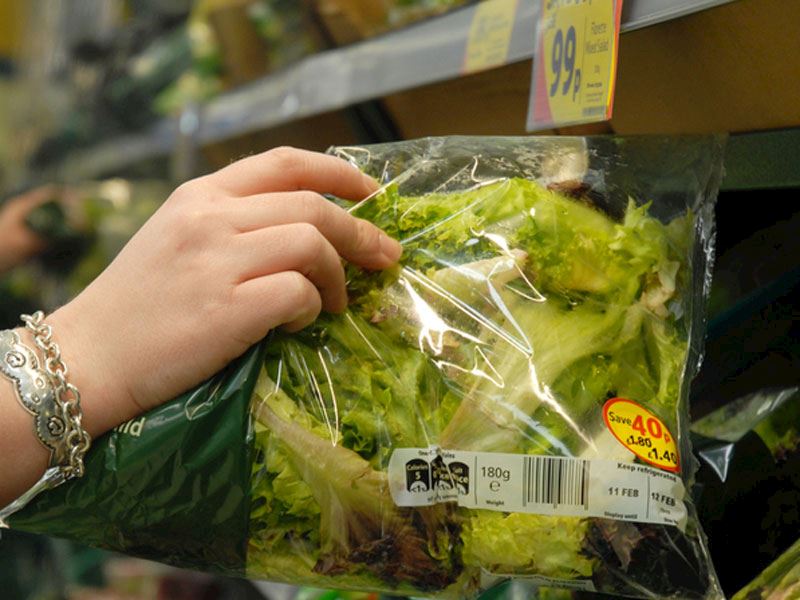 Hazır Paketli Salataları Daha Uzun Süre Taze Tutmak İçin Ne Yapmalısınız?