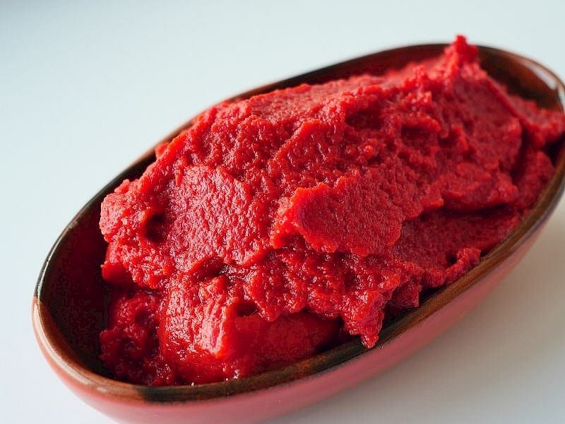 Hazır Salçayı Ev Salçasına Çeviren Yöntem Küfü Tamamen Engelliyor