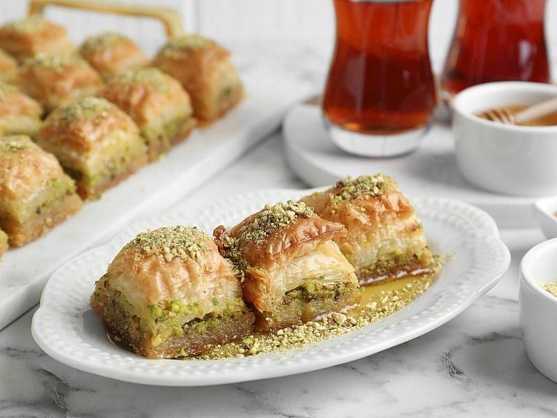 Hazır Yufkadan Yapılan Bayramlık 6 Tatlı Tarifi
